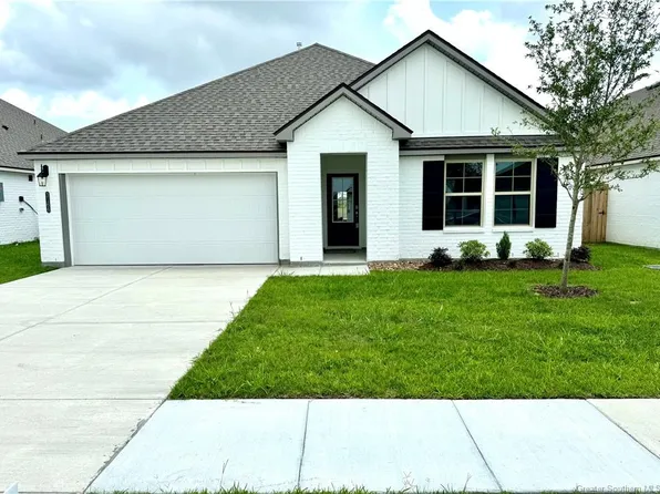 3166 Ravenwood St, Lake Charles, LA 70607