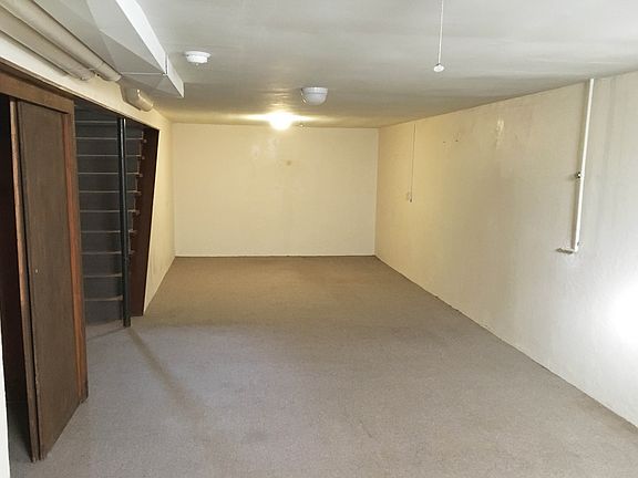2nd image of 351 W 6th St