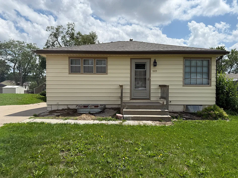 1021 Fairfield St