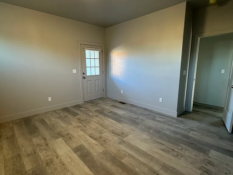 482 Cherry St — Photo 11
