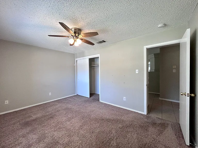 3647 Bass Loop — Photo 11