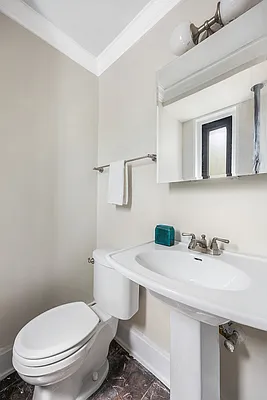 Sold by Corcoran | media 6
