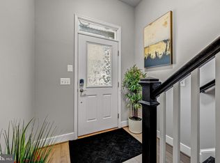 43917 Maritime Song Ter, Leesburg, VA 20176