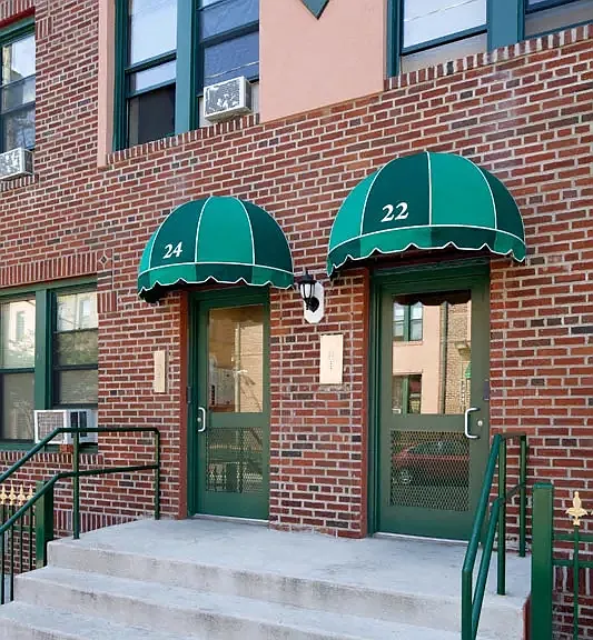 Bedell Towers — Photo 1