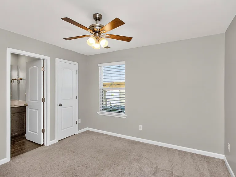 1017 Glen Marcus Dr — Photo 19