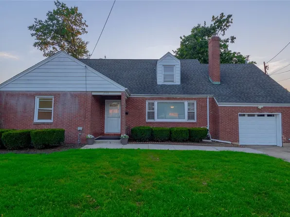 249 Brook Street, Westbury, NY 11590