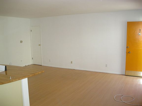 2nd image of 2711 4th St #3