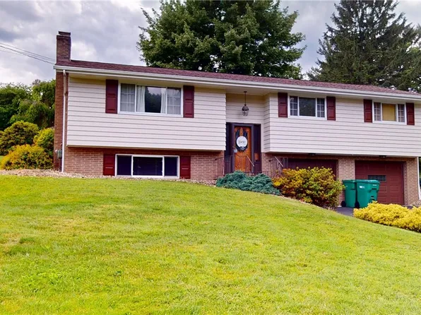 121 Covewood Dr, Butler, PA 16001