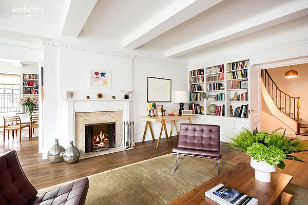 Sold by Sotheby's International Realty | media 2