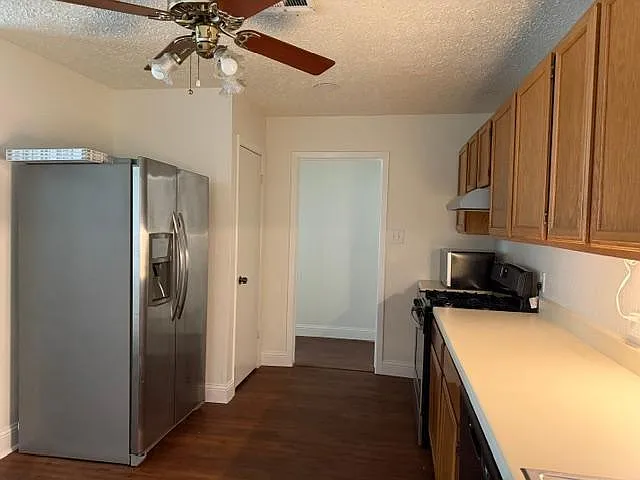 1805 Wycliffe Dr — Photo 8