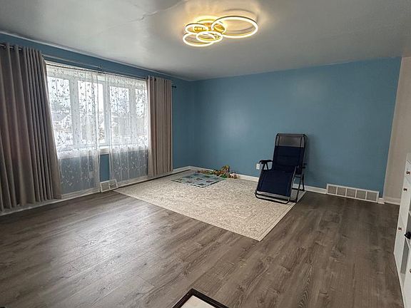 3rd image of 830 Pine Hill Rd #0