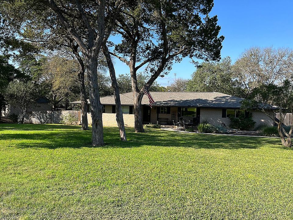 1st image of 1020 Canyon Dr