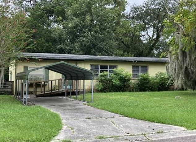 2nd image of 2520 Dolphin Ave