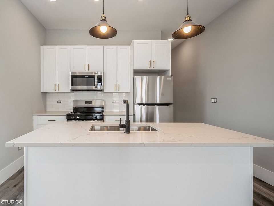 1st image of 639 W 18th St #4F