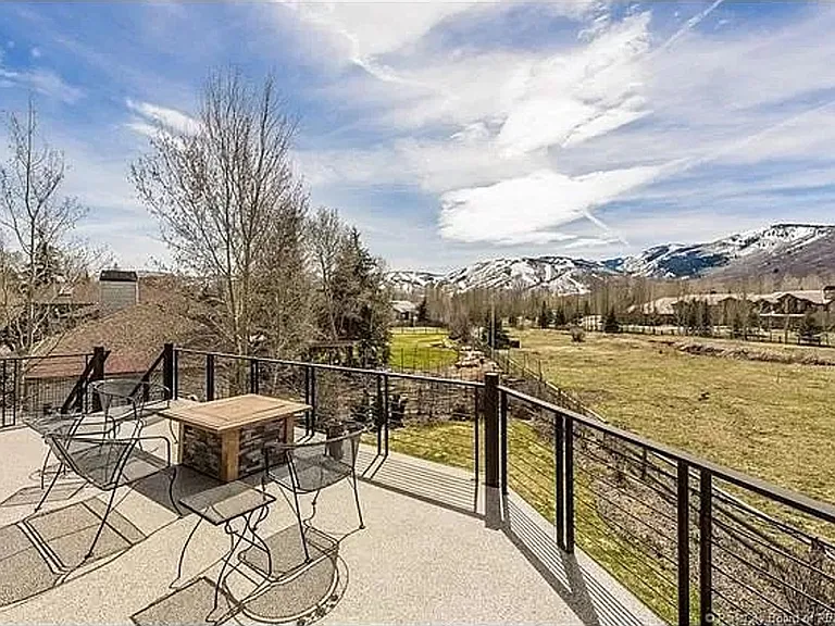 2881 Hackney Ct — Photo 15