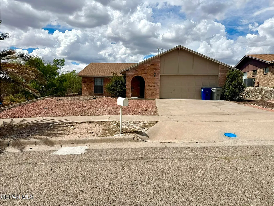 7113 El Cajon Dr
