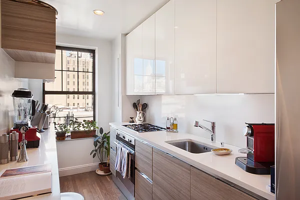 Sold by CORE | media 7