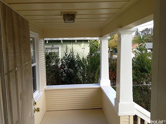 4th image of 3542 40th St