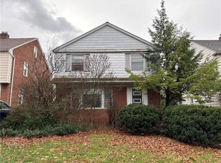 4308 Silsby Rd, University Heights, OH 44118