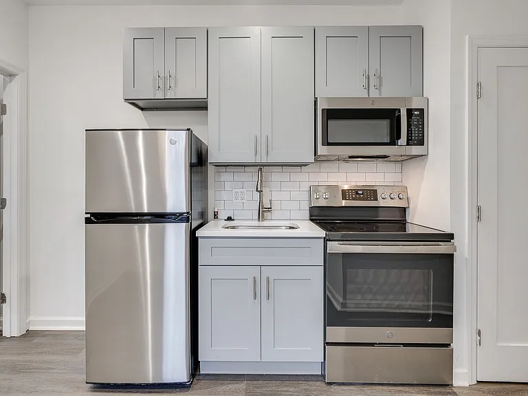 4216 Westminster Ave — Photo 1