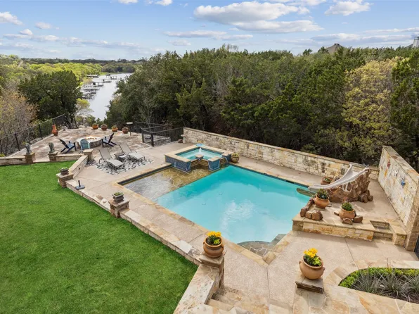 2011 Green Wing Dr, Granbury, TX 76049