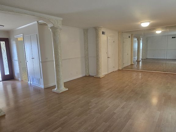 4th image of 28214 Golden Meadow Dr