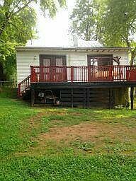 2nd image of 522 Oakview Dr