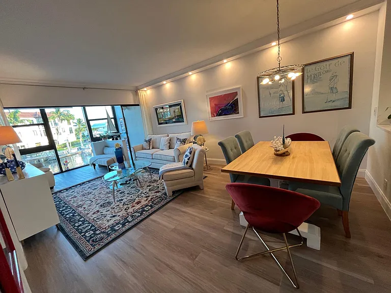 805 River Point Dr — Photo 5