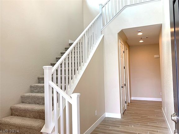3rd image of 1030 Miller Forest Ave