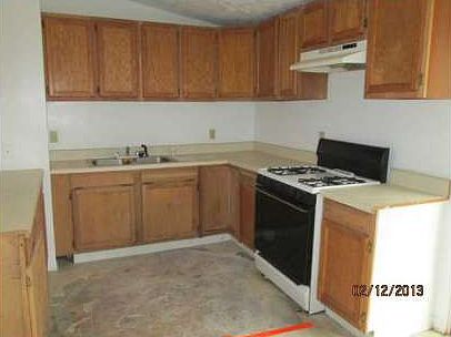 3rd image of 6160 Park Dr