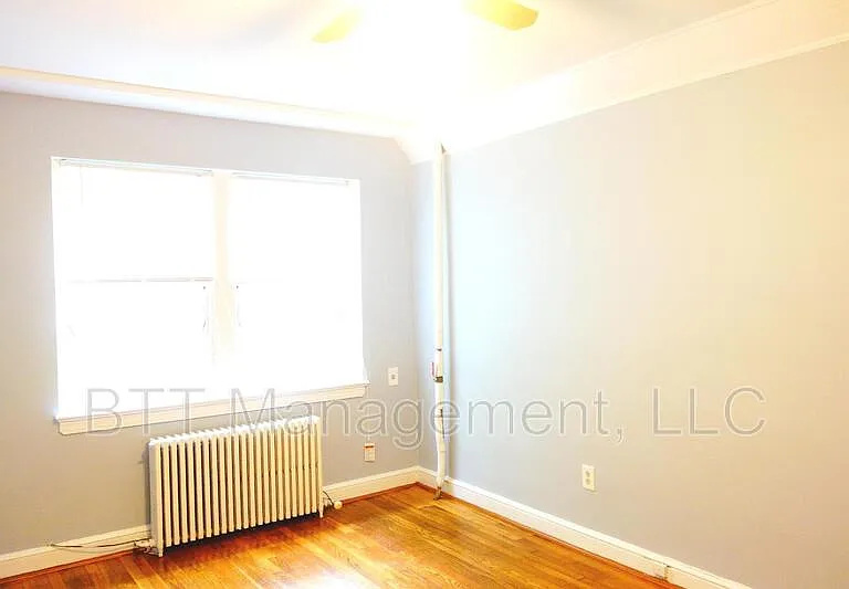 8409 Greenwood Ave #1 — Photo 13