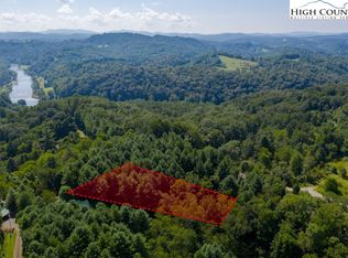 16 River Forest Rd #A, Grassy Creek, NC 28631
