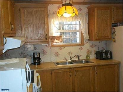 5th image of 106 Walton Ln