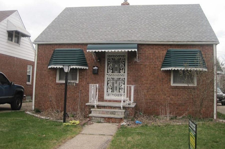 1st image of 4102 E 154th St