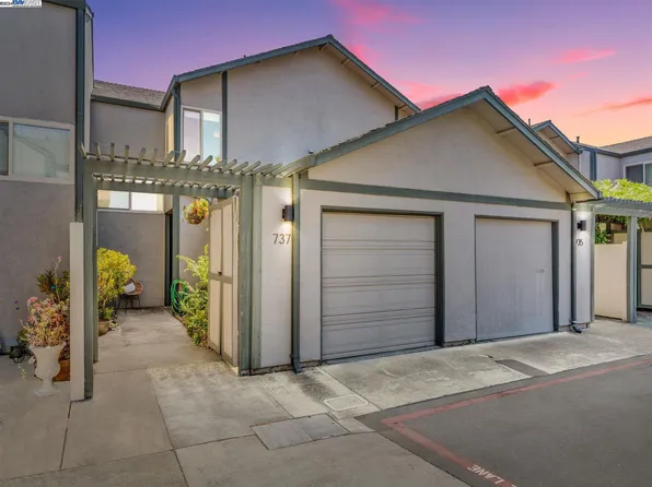 737 Sandpiper Cmn, Livermore, CA 94551