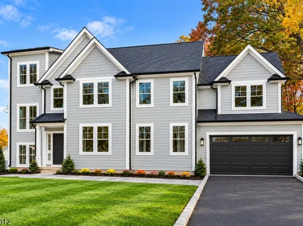 26 E 3rd St, New Providence Boro, NJ 07974