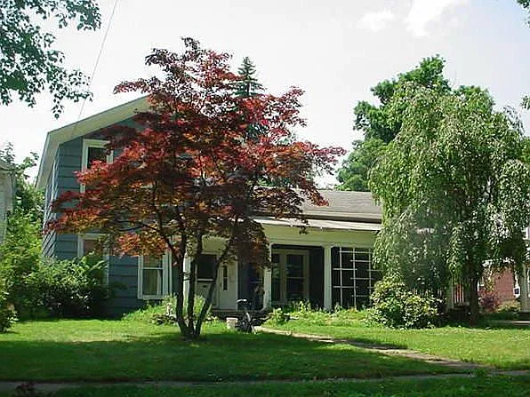 26 1st Ave photo 1