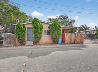 2226 John St SE, Albuquerque, NM 87102