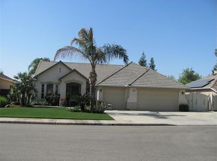 2904 Austin Ave, Clovis, CA 93611
