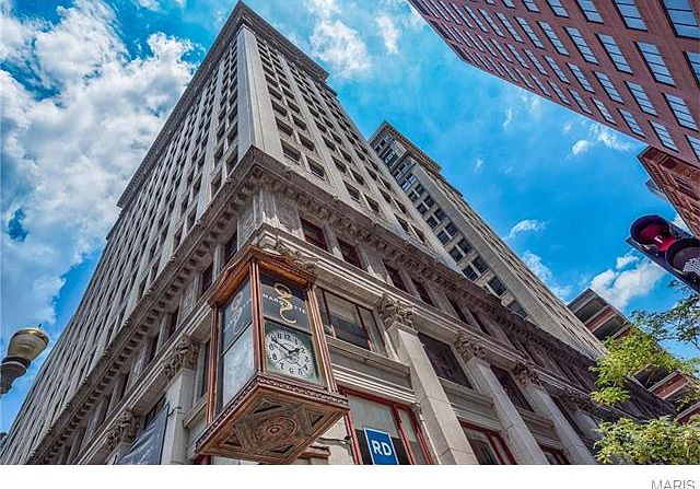 1st image of 314 N Broadway APT 1205