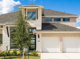 136 Ensberg Ln, Liberty Hill, TX 78642