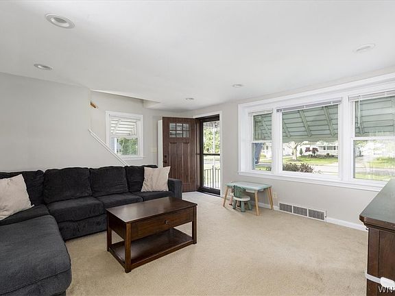 2nd image of 43 Oehman Blvd