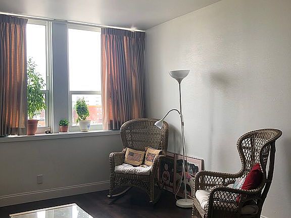 5th image of 1100 Vine St APT 704
