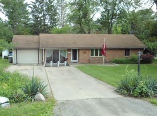 1219 W Semor Dr, Decatur, IL 62521