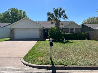 2113 Ramada Dr, Woodway, TX 76712