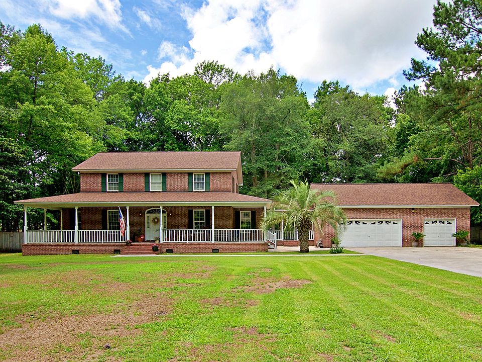 1st image of 206 Woodland Dr