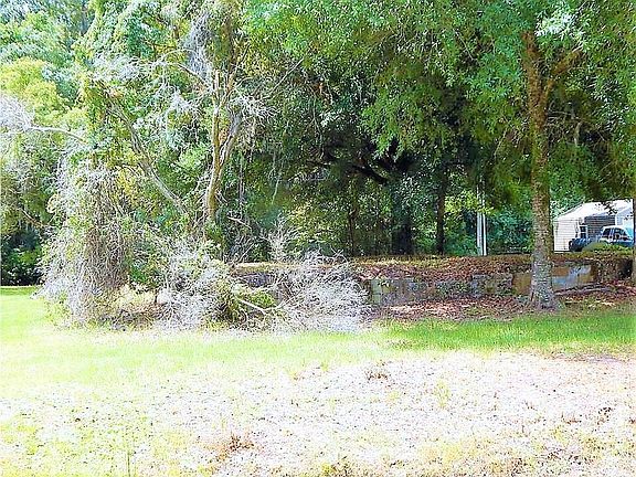 5th image of 414 Fox Lake Dr