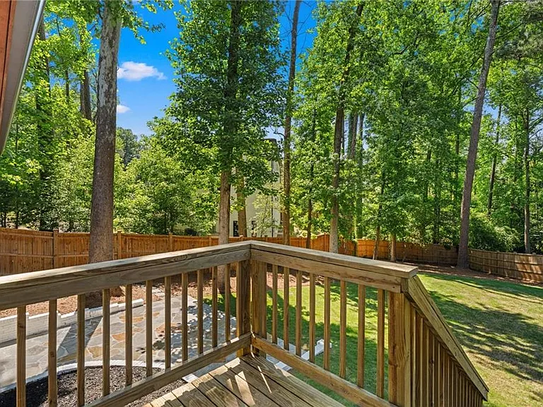 865 Moores Mill Rd NW — Photo 28