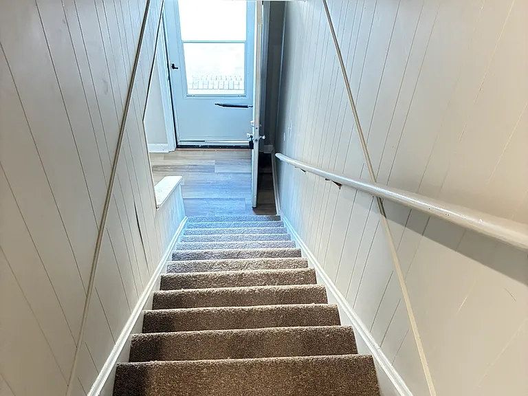 1612 Dartmore Dr N #A — Photo 11