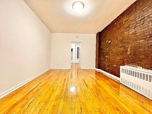 3rd image of 418 E 89th St APT 3C